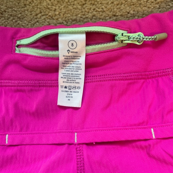 lululemon kids pink shorts - Picture 3 of 3